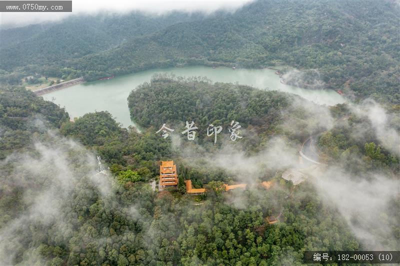 圭峰山碧霞楼 _航拍,旅游景点