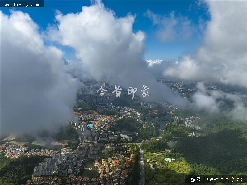 航拍圭峰山_航拍,旅游景点,自然景观