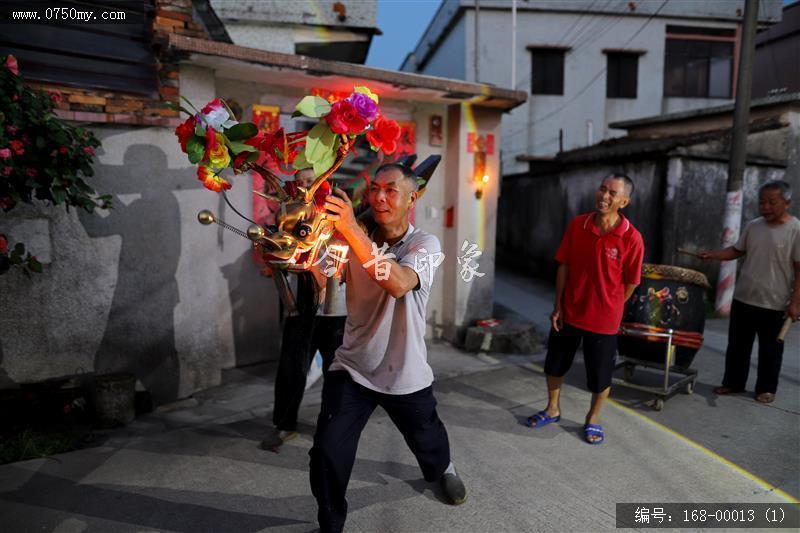 司前转龙头_民俗